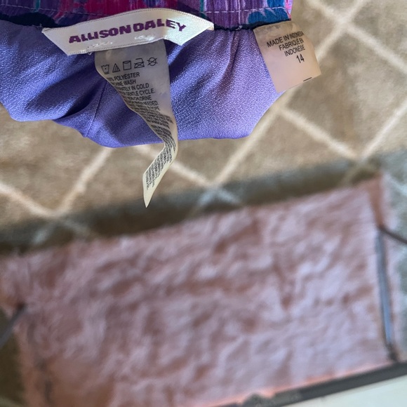 Allison Daley crinkle boho style skirt - Picture 2 of 2